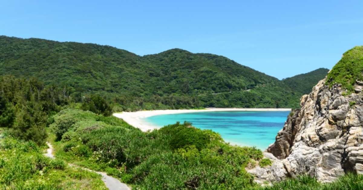 沖縄の島は全部でいくつ？有人島・無人島の数や大きい島など一覧で比較